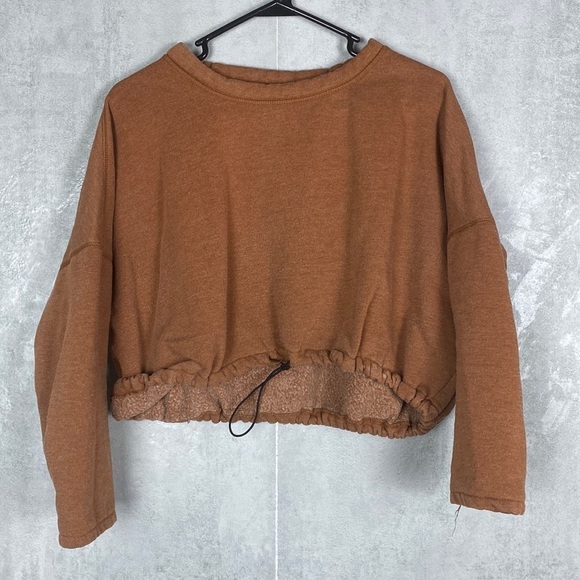 Zara tan drawstring cropped sweatshirt - Picture 2 of 4